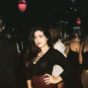 Meet your Posher, Isabella